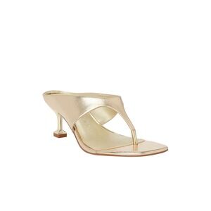 NIB Katy Perry Oceanside Low Rise Thong Sandals Champagne Gold 7M 2.5"